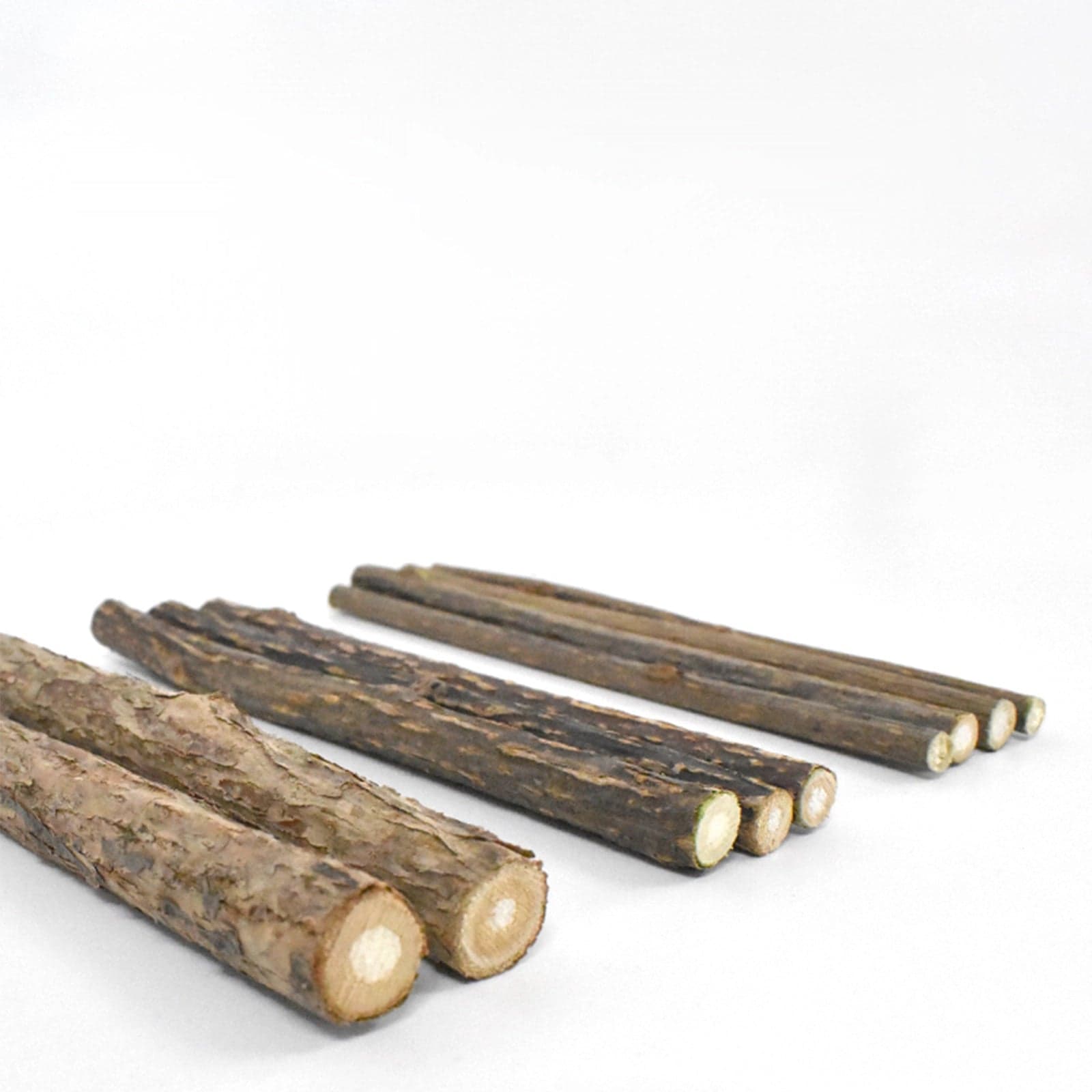 Different size of silvervine sticks available for cats of all preferences